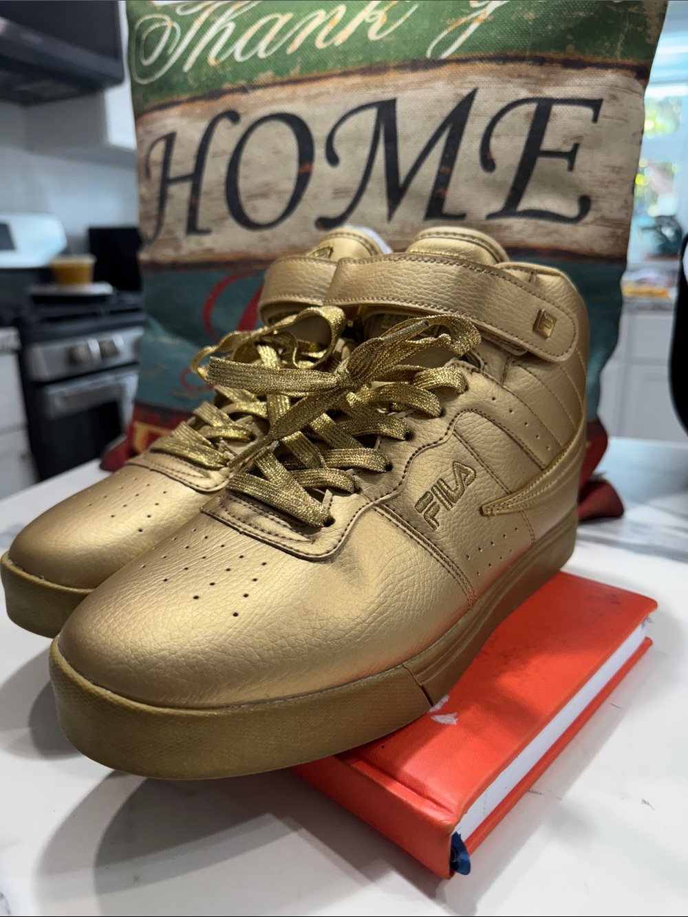 Fila F-13 High Top Sneakers Mens 9.5 Gold Good Metallic Ankle Strap